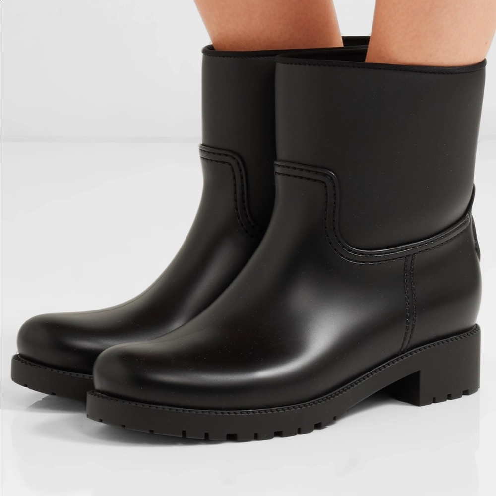 NWT Moncler GINETTE GROSGRAIN-TRIMMED LOGO RUBBER RAIN BOOTS. Sold Out